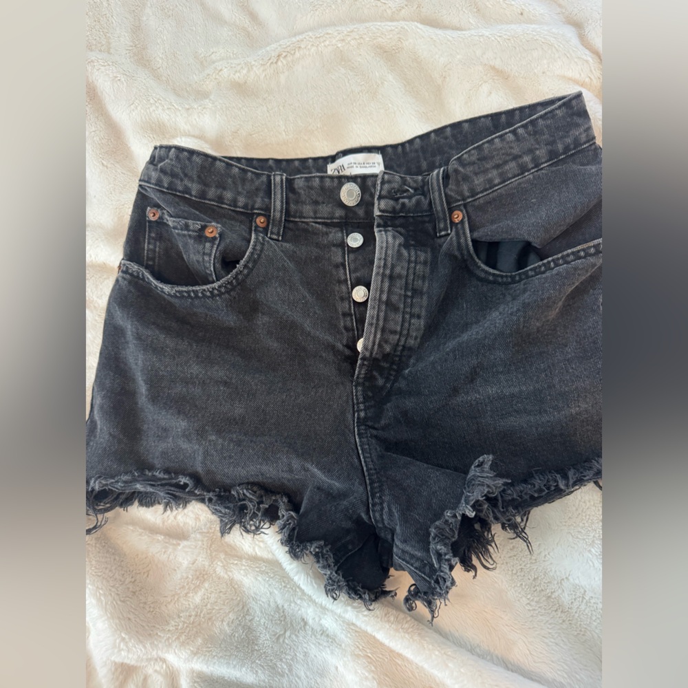 Zara Black Denim Shorts NEVER WORN